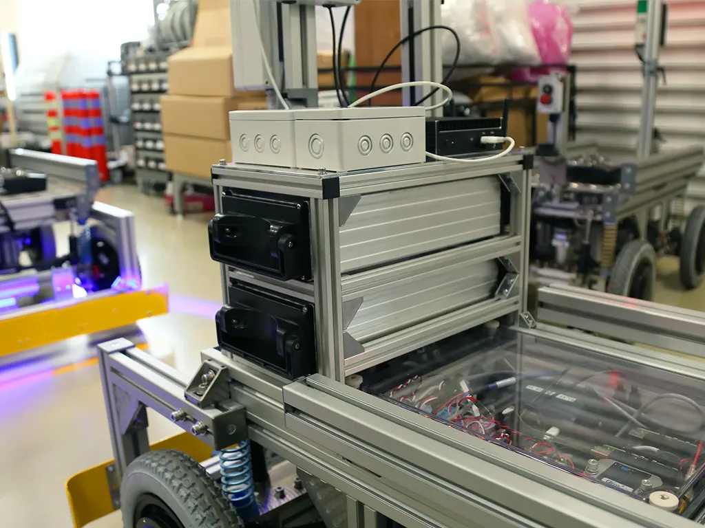 バッテリー2本搭載用フレーム